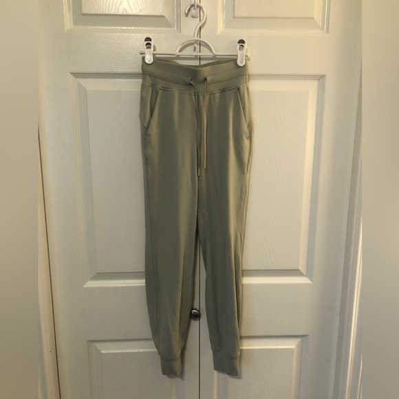 lululemon athletica Green Track Pants - Picture 2 of 8